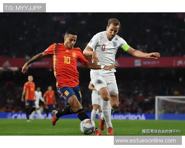 英格兰足球队公布五大惊艳新秀，助力国家队登顶国际赛场